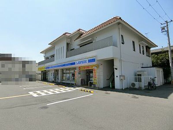 ローソン 伊丹瑞ヶ丘四丁目店（390m）