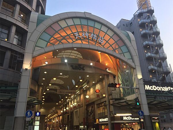 天神橋筋商店街（50m）