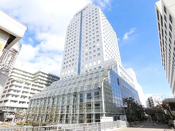 千里ライフサイエンスセンター（456m）