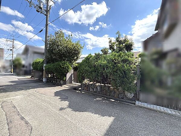 外観：327002992963