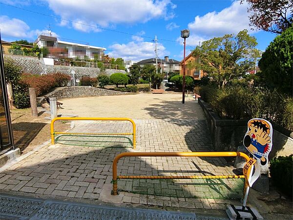仁川高丸中央公園（286m）