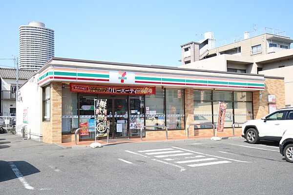 画像19:セブン−イレブン　名古屋川中町店