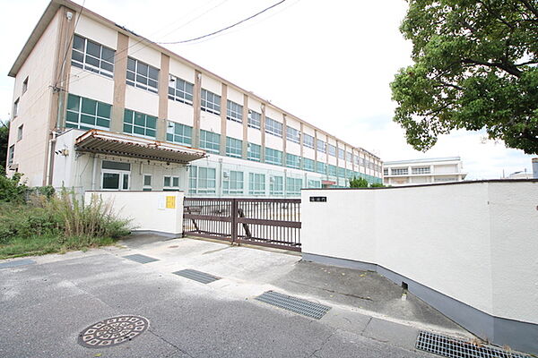 画像5:名古屋市立楠中学校