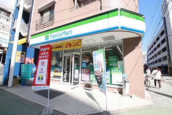 画像21:ファミリーマート　名古屋栄五丁目店
