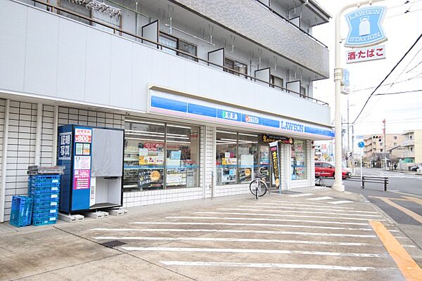 画像24:ローソン　ＪＲ八田駅前店