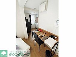 パレ・ホームズ高井戸 308 3階ワンルームのリビング/ダイニング