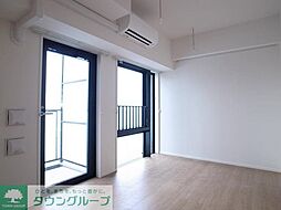 Ｔｒｉｍｅｓｔｏｒｉｅｌ 108 1階1Kのリビング/ダイニング