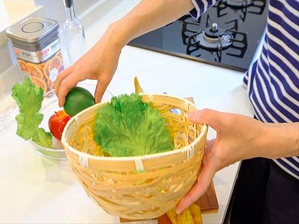 庭で育てた野菜を使って今日は何を作ろうか♪