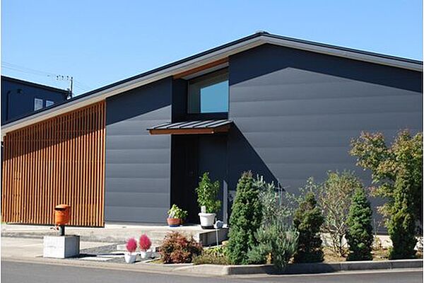 平屋、二世帯、二階建など住みたい家が建築できます