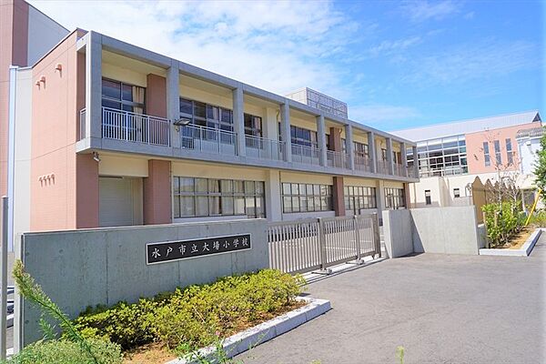 大場小学校又は酒門小学校の二校から行きたい学校が選べます