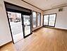 室内：1階　店舗事務所