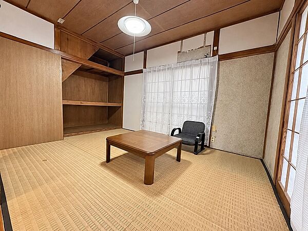 AI加工により荷物を消去した画像です。実際の建物　細部設備について異なる場合があるがございます。予めご了承ください。