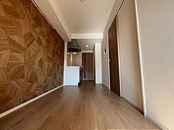 ハーモニーレジデンスグローバルキャピタル 1005 10階1DKのリビング/ダイニング