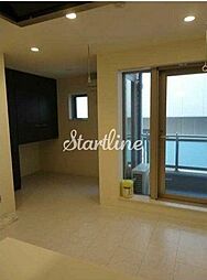 ラ・ヴィータ 306 3階ワンルームのリビング/ダイニング