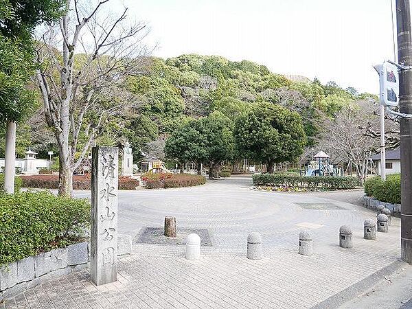画像4:清水山公園(650m)