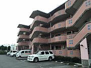 静岡駅よりバス15分 徒歩1分 4階 築30年9ヶ月の賃貸物件