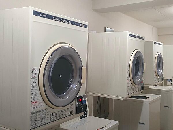 コインランドリー