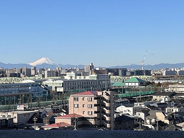 富士山一望（写真左側）