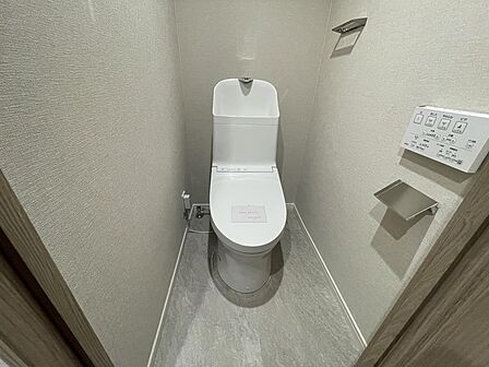 毎日快適に使える、落ち着きある上質なトイレスペース☆