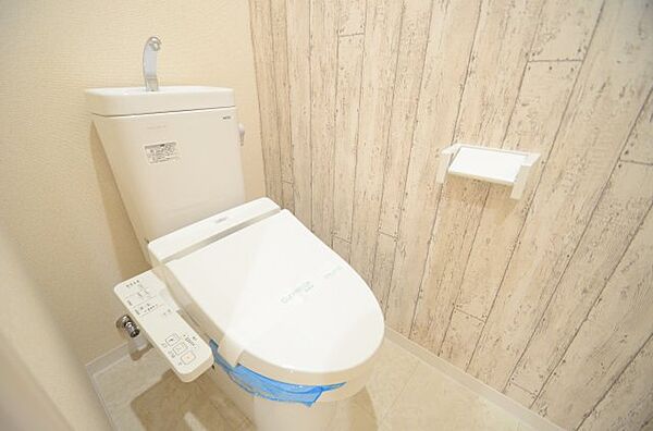 画像14:清潔感のあるトイレです
