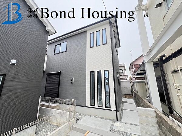 外観：328000561871