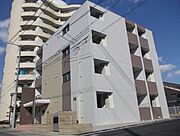 手柄駅より徒歩6分 1階 築8年7ヶ月の賃貸物件