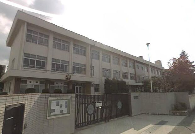 【小学校】京都市立桃山小学校まで2000ｍ