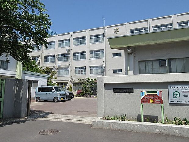 【中学校】高槻市立第七中学校まで2062ｍ