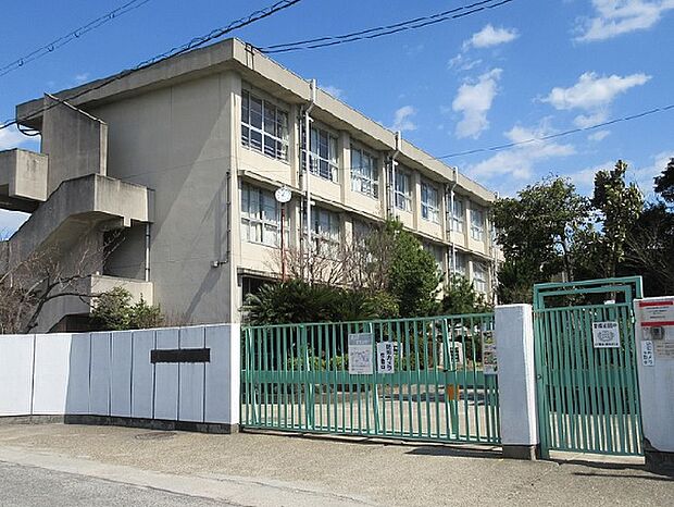 【小学校】枚方市立津田南小学校まで980ｍ