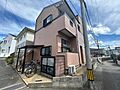 閑静な住宅街に...