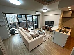 JR総武線 平井駅 徒歩12分の賃貸マンション 5階2LDKのリビング/ダイニング