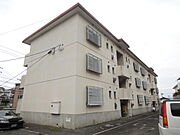 海田市駅より徒歩26分 築43年7ヶ月 3階建の賃貸物件