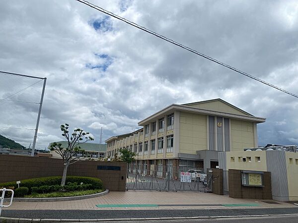 画像18:広島市立東野小学校