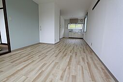 広島電鉄宮島線 修大協創中高前駅 徒歩13分の賃貸アパート 1階1SLDKのリビング/ダイニング