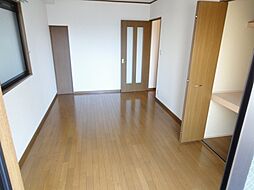 広島電鉄5系統 南区役所前駅 徒歩17分の賃貸マンション 2階2SLDKのリビング/ダイニング