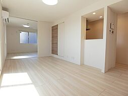 JR可部線 安芸長束駅 徒歩30分の賃貸アパート 2階2LDKのリビング/ダイニング