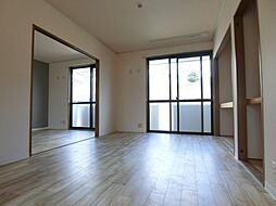 広島高速交通アストラムライン 上安駅 徒歩7分の賃貸アパート 2階2LDKのリビング/ダイニング