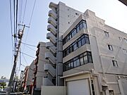 南区役所前駅より徒歩6分 築17年10ヶ月 9階建の賃貸物件