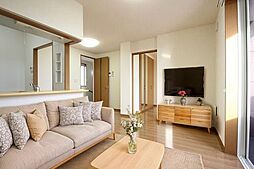 JR山陽本線 天神川駅 徒歩29分の賃貸アパート 2階1LDKのリビング/ダイニング