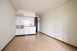 広島電鉄5系統 皆実町二丁目駅 徒歩2分の賃貸マンション 2階ワンルームのリビング/ダイニング