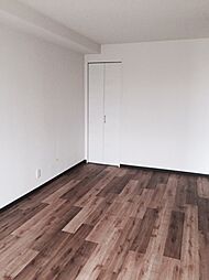 JR山陽本線 横川駅 徒歩8分の賃貸マンション 3階1LDKのリビング/ダイニング