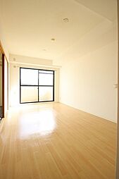 JR山陽本線 向洋駅 徒歩15分の賃貸マンション 4階1LDKのリビング/ダイニング