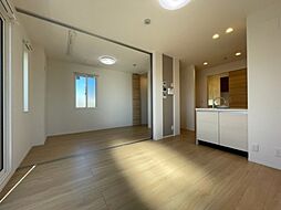 広島電鉄8系統 舟入幸町駅 徒歩5分の賃貸アパート 3階1LDKのリビング/ダイニング