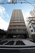 小網町駅より徒歩3分 12階 築3年5ヶ月の賃貸物件