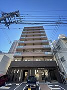 小網町駅より徒歩2分 5階 築4年の賃貸物件