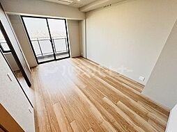 プラウドタワー東池袋ステーションアリーナ 32階3LDKのリビング/ダイニング