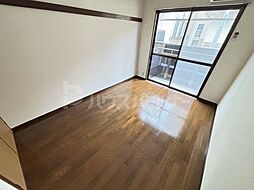 ロビハウス 1階1Kのリビング/ダイニング