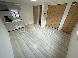 堤第 1階ワンルームのリビング/ダイニング