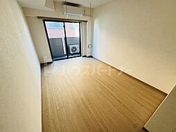 ルーブル練馬赤塚 4階1Kのリビング/ダイニング