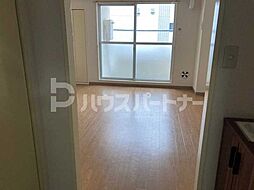 アパルトマンII 2階ワンルームのリビング/ダイニング